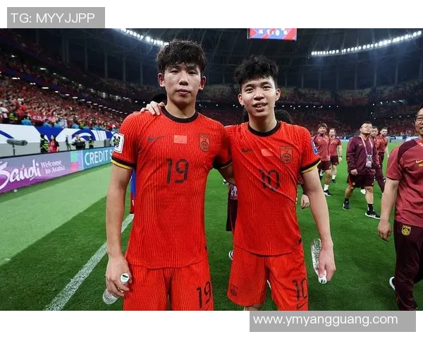 亚洲杯球员表现分析：本届赛事中最具潜力的明星球员与各国球队战术亮点